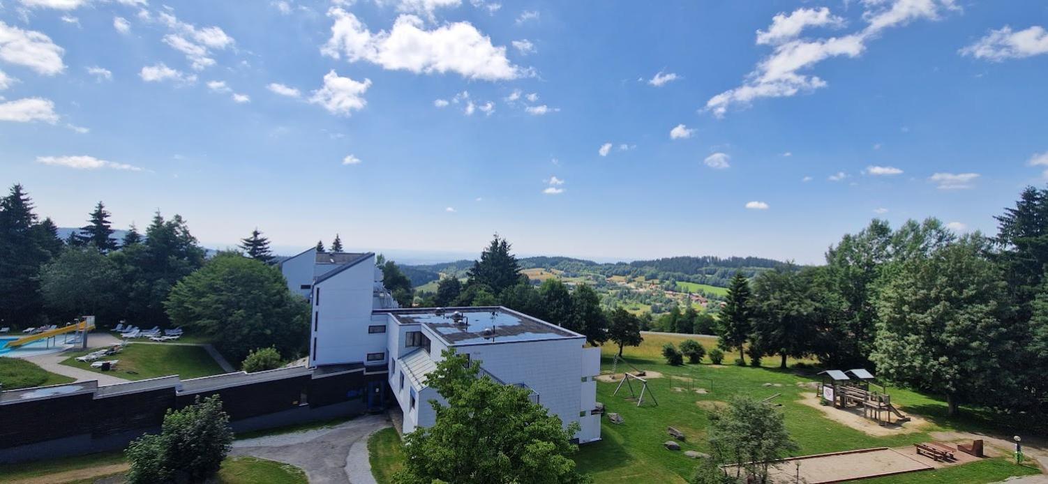 Pools, Sauna Und Balkon Mit Panoramablick Sankt Englmar Extérieur photo